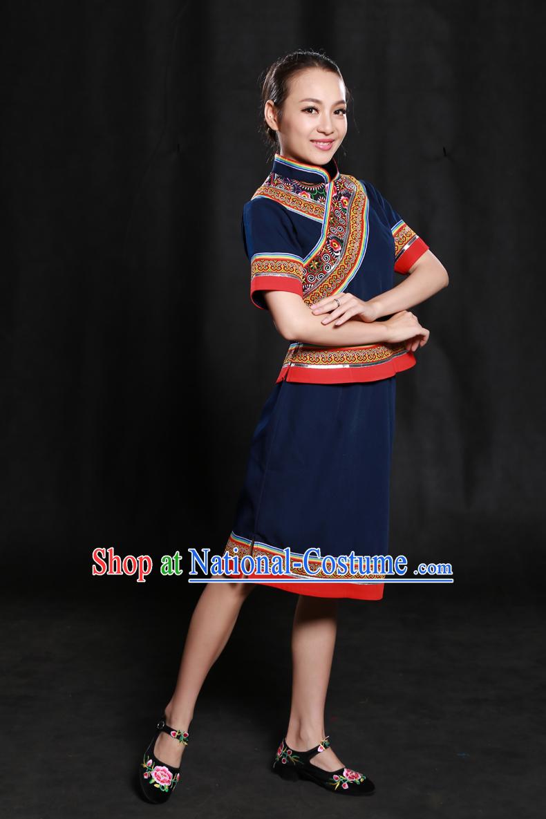 Happy Festival Chinese Minority Dress Uniform Traditional Stage Ethnic National Costume Sale Complete Set