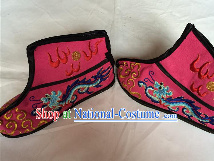 China Beijing Opera Embroidered Dragon Shoes