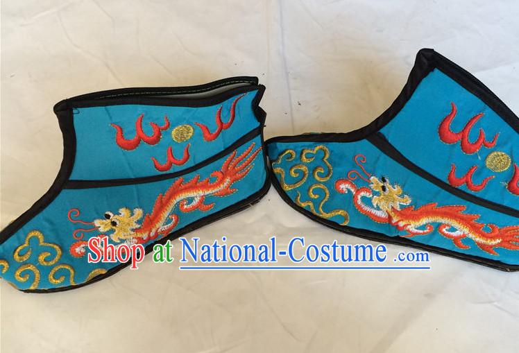 China Beijing Opera Embroidered Dragon Shoes