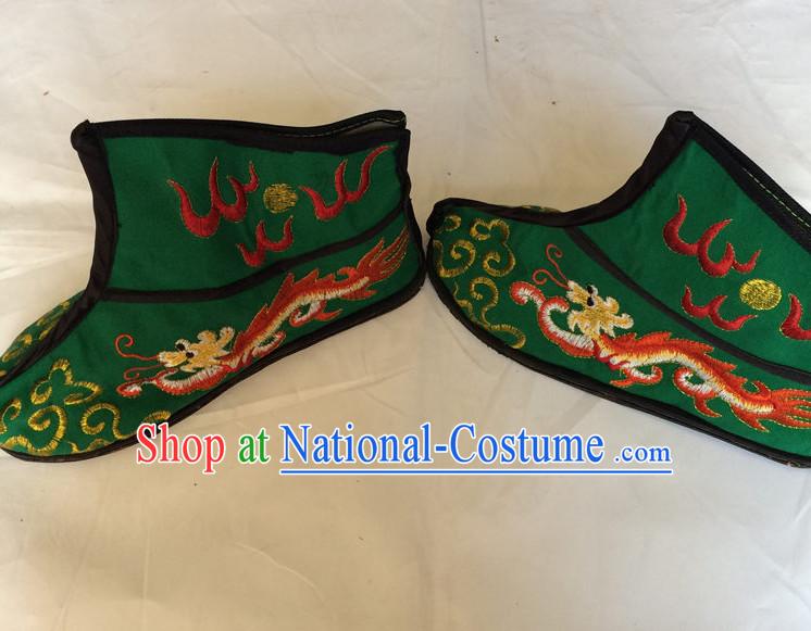 China Beijing Opera Embroidered Dragon Shoes