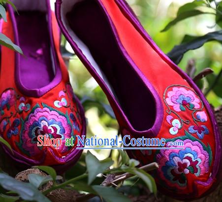 Chinese Handmade Embroidered Shoes Wedding Shoes Kung Fu Wushu Shoes Womens Shoes Opera Shoes Hanfu Shoes Dance Shoes