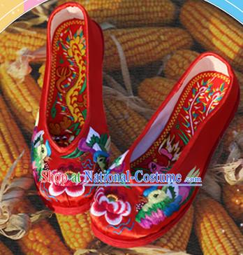 Chinese Handmade Embroidered Shoes Wedding Shoes Kung Fu Wushu Shoes Womens Shoes Opera Shoes Hanfu Shoes Dance Shoes