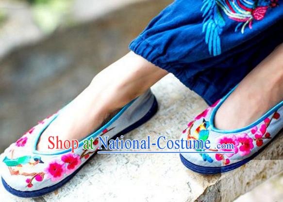 Chinese Handmade Embroidered Shoes Wedding Shoes Kung Fu Wushu Shoes Womens Shoes Opera Shoes Hanfu Shoes Dance Shoes