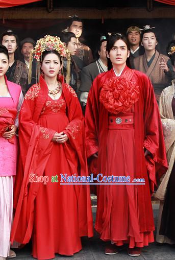 Chinese Ancient Han Dynasty Emperor and Empress Imperial Dresses and Hats Two Complete Sets for Men and Women