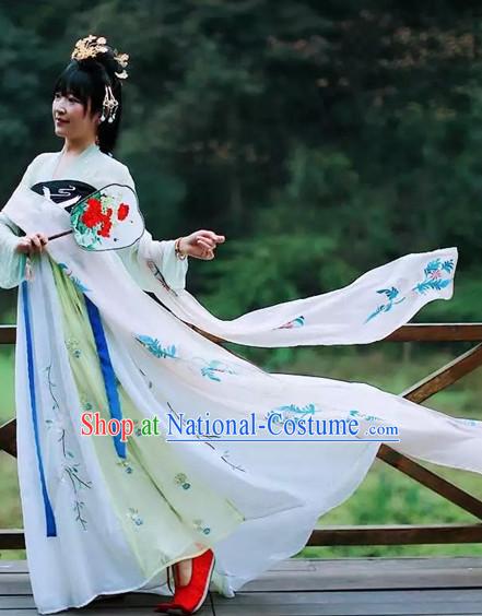 Traditional Chinese Ancient Tang Dynasty Clothing Imperial Wedding Dresses Beijing Classical Chinese Clothing