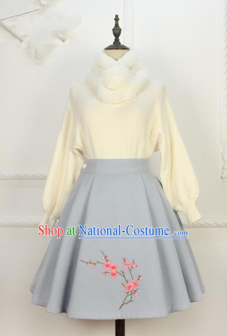 Traditional Classic Women Clothing, Traditional Chinese Classic Woolen Dress Embroidered Pleated Skirt, Chinese Han Dynasty Restoring Ancient Wool Short Skirt for Women