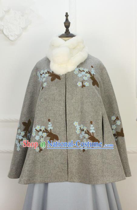 Traditional Classic Women Clothing, Traditional Classic Chinese Han Dynasty Woolen Cloak, Chinese Ancient Style Hanfu Embroidered Wool Cape for Women