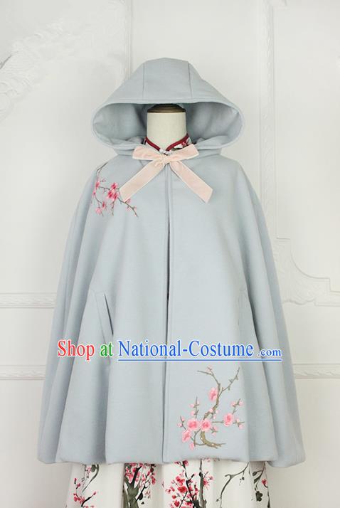 Traditional Classic Chinese Elegant Women Costume Hanfu Woolen Cloak, Restoring Ancient Embroider Plum Blossom Cape for Women