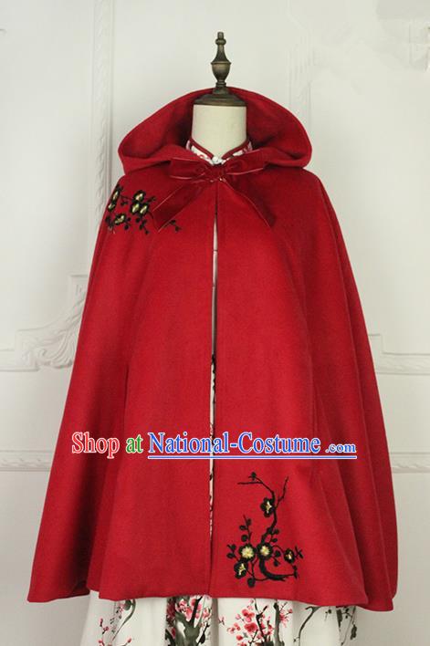 Traditional Classic Chinese Elegant Women Costume Hanfu Woolen Cloak, Restoring Ancient Embroider Plum Blossom Cape for Women