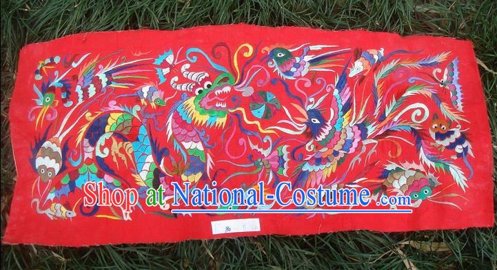 Traditional Chinese Miao Nationality Classic Hand Made Embroidery Flake-Dragon and Phoenix