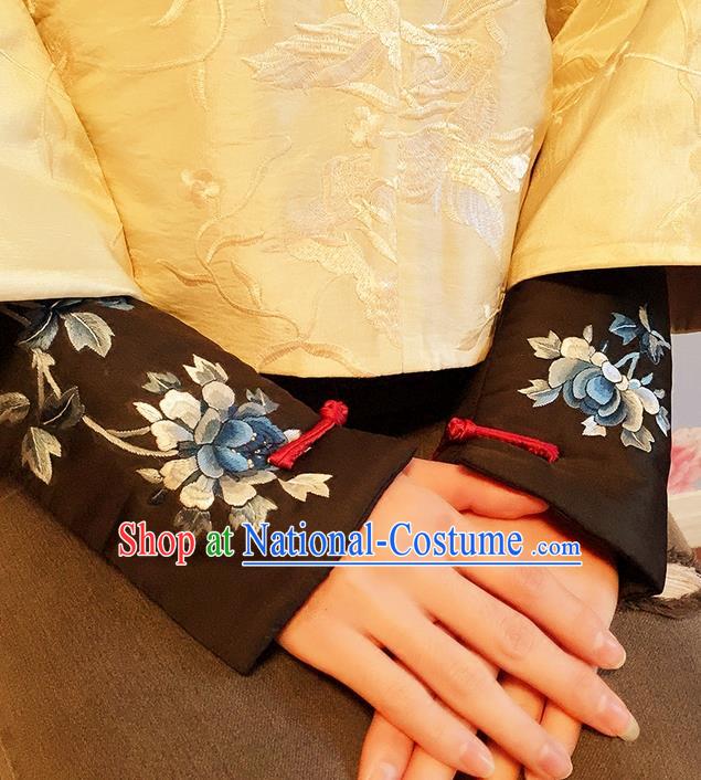 Traditional Classic Women Clothing, Traditional Classic Chinese Silk Cotton Embroidery Cuff Embroidery Sleevelet