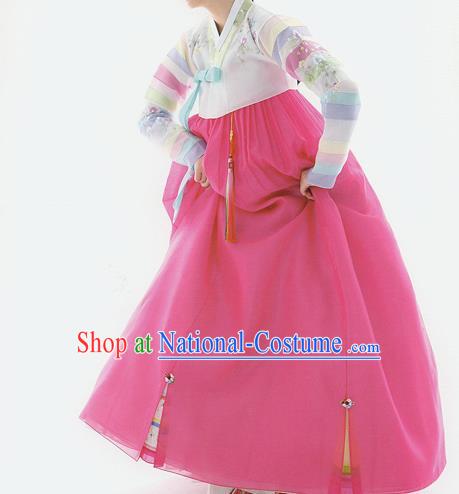 Traditional Korean Costumes Princess White Blouse and Pink Dress, Korea Hanbok Court Embroidered Clothing for Women