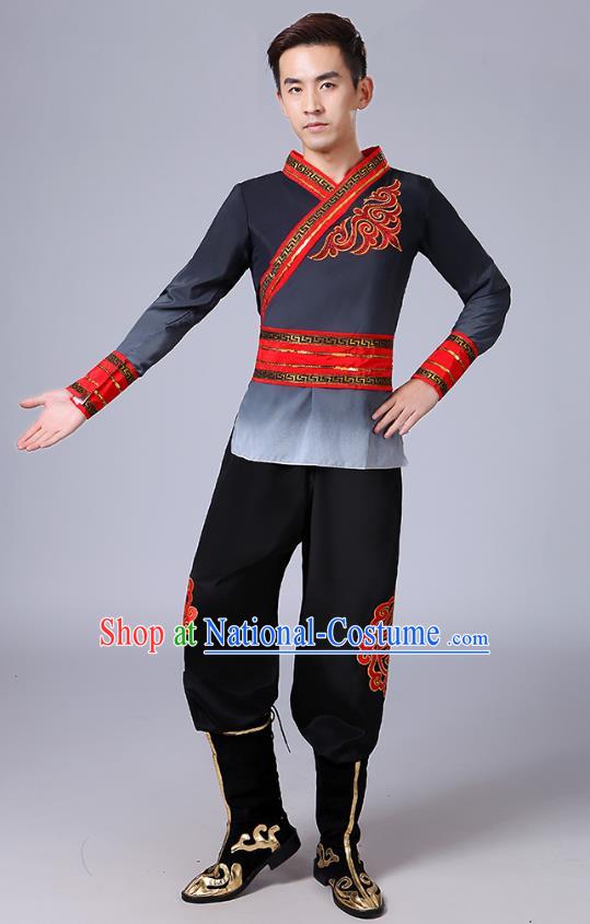 Traditional Chinese Classical Yangge Dance Embroidered Costume, Folk Fan Dance Uniform Drum Dance Black Clothing for Men