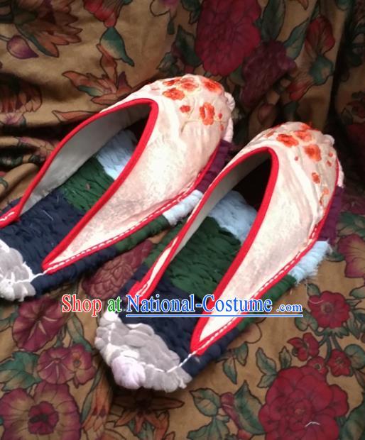 Asian Chinese National Wedding Pink Embroidered Slippers, Traditional China Princess Handmade Shoes Hanfu Shoe for Women