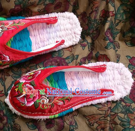 Traditional Chinese National Embroidered Shoes Handmade Red Satin Slippers, China Hanfu Embroidery Flowers Shoes for Women