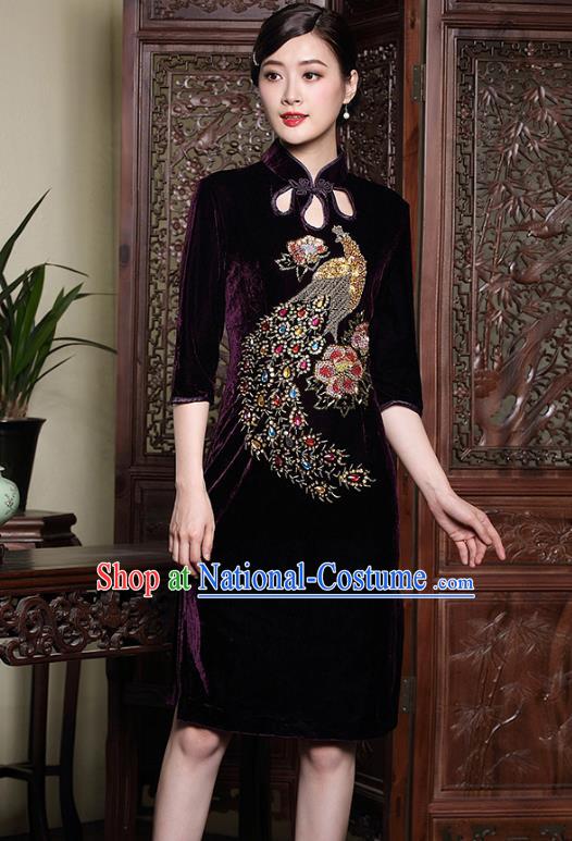 Traditional Ancient Chinese Young Lady Retro Stand Collar Purple Velvet Peacock Cheongsam, Asian Republic of China Qipao Tang Suit Dress for Women