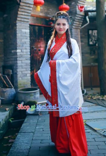 Traditional Chinese Ancient Palace Lady Costume White Embroidered Curve Bottom, Asian China Han Dynasty Imperial Concubine Hanfu Dress Clothing for Women