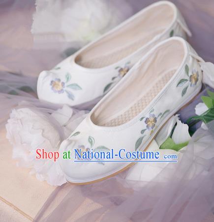 Traditional Ancient Chinese Palace Lady Hanfu Embroidered White Shoes Bow Shoes, Asian China Princess Blood Stained Shoes for Women