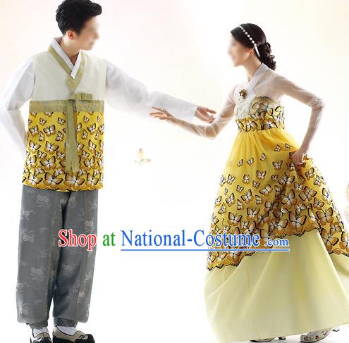 Traditional Korean Costumes Bride and Bridegroom Formal Attire Ceremonial Yellow Clothes, Korea Hanbok Court Embroidered Clothing for Women for Men