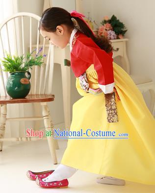 Asian Korean Traditional Handmade Formal Occasions Costume Palace Princess Embroidered Red Blouse and Yellow Dress Hanbok Clothing for Girls