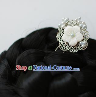 Traditional Korean National Hair Accessories Wedding White Shell Flowers Hairpins, Asian Korean Fashion Hanbok Hair Decorations Headwear for Women