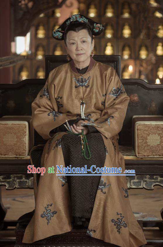 Story of Yanxi Palace Traditional Ancient Chinese Queen Mother Costume, Chinese Qing Dynasty Manchu Imperial Empress Dowager Embroidered Clothing for Women