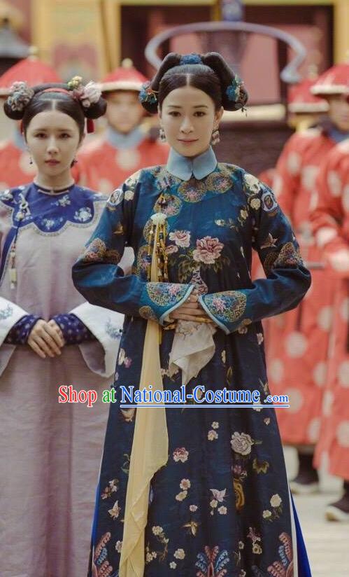 Story of Yanxi Palace Traditional Chinese Qing Dynasty Imperial Concubine Costume, Asian China Ancient Manchu Palace Lady Embroidered Clothing for Women