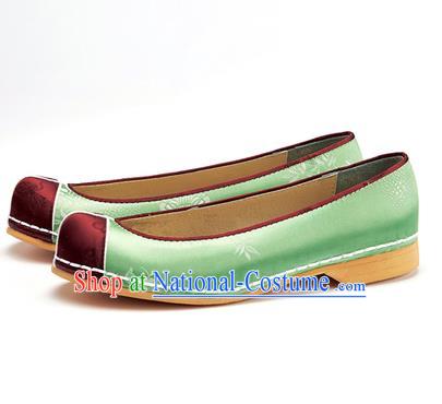 Traditional Korean National Wedding Shoes Green Embroidered Shoes, Asian Korean Hanbok Flat Shoes for Women