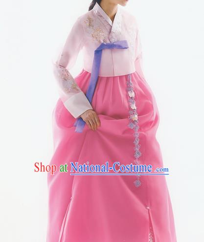 Korean National Handmade Formal Occasions Wedding Bride Clothing Embroidered Pink Blouse and Dress Palace Hanbok Costume for Women