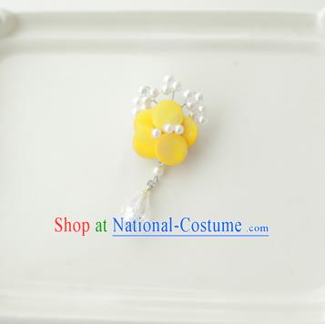 Korean National Accessories Girls Yellow Begonia Flower Brooch, Asian Korean Hanbok Fashion Bride Breastpin for Kids