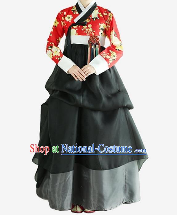 Top Grade Korean National Handmade Wedding Clothing Palace Bride Hanbok Costume Embroidered Red Blouse and Black Dress for Women