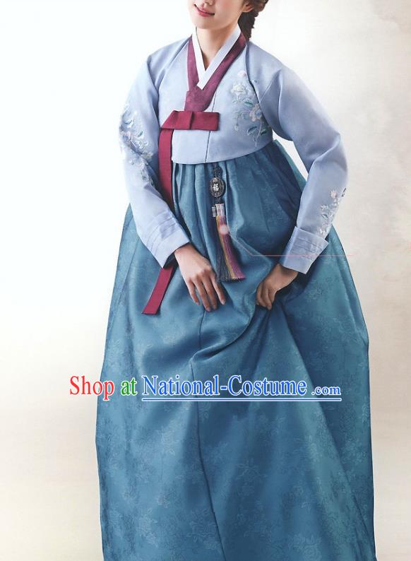 Top Grade Korean National Handmade Wedding Palace Bride Hanbok Costume Embroidered Blue Blouse and Dress for Women