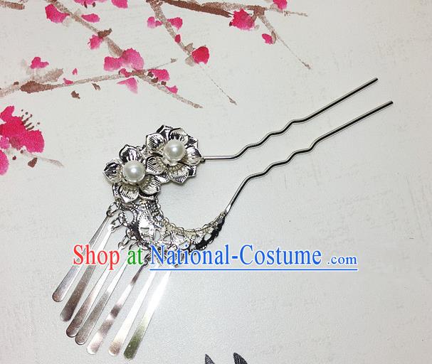 Traditional Chinese Ancient Classical Hair Accessories Silvery Hair Clip Bride Tassel Step Shake Hairpins for Women