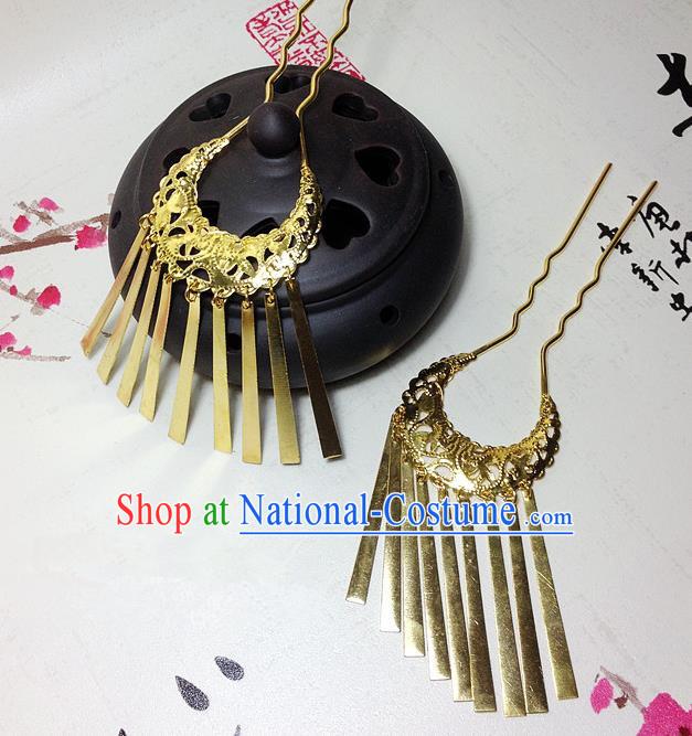 Traditional Chinese Ancient Classical Hair Accessories Golden Tassel Step Shake Bride Hairpins for Women