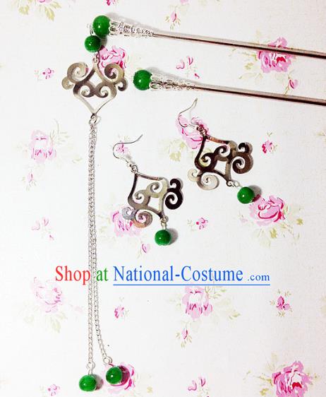 Traditional Handmade Chinese Ancient Classical Hair Accessories Bride Wedding Xiuhe Suit Green Beads Tassel Hairpins and Earrings for Women