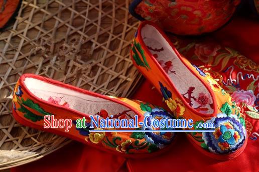 Asian Chinese Traditional Wedding Shoes Red Embroidered Shoes, China Peking Opera Hand Embroidery Peony Shoe Hanfu Shoes for Women