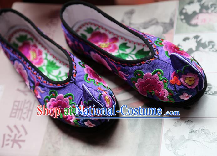 Asian Chinese Traditional Shoes Bride Purple Embroidered Shoes, China Peking Opera Handmade Embroidery Peony Shoe Hanfu Princess Shoes for Women