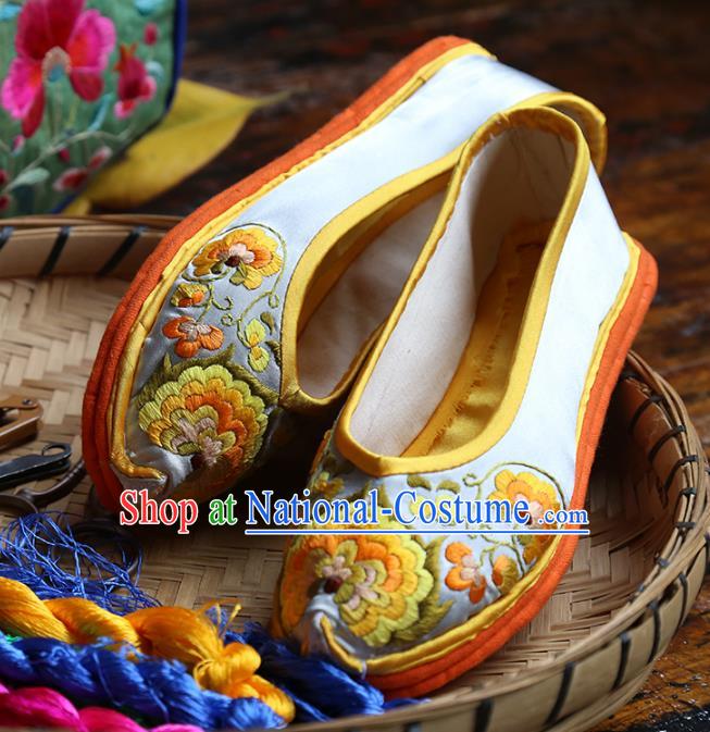 Chinese Ancient Peking Opera Embroidered Shoes Traditional Chinese Beijing Opera Props princess shoes