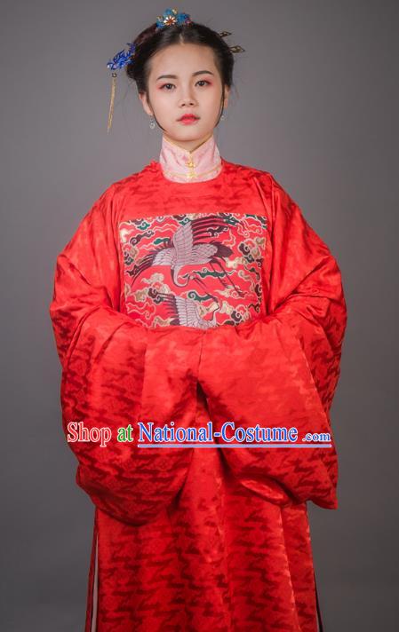 Asian China Ming Dynasty Princess Wedding Costume Red Robe, Traditional Ancient Chinese Palace Lady Embroidered Hanfu Clothing for Women