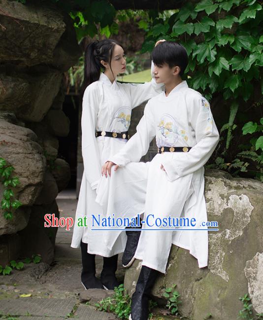 Asian China Ming Dynasty Costume White Robe, Traditional Ancient Chinese Swordsman Hanfu Embroidered Clothing for Women for Men