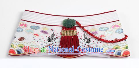 Traditional Korean Hair Accessories Bride White Embroidered Hats, Asian Korean Fashion Imperial Empress Wedding Tassel Headwear for Women