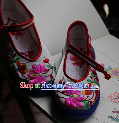 Traditional Chinese Ancient Princess Cloth Shoes Embroidered Shoes, China Handmade Embroidery Lotus Hanfu Shoes for Women