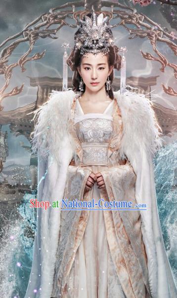 Traditional Ancient Chinese Costume Elegant  Han Dynasty Hanfu Embroidered Clothing