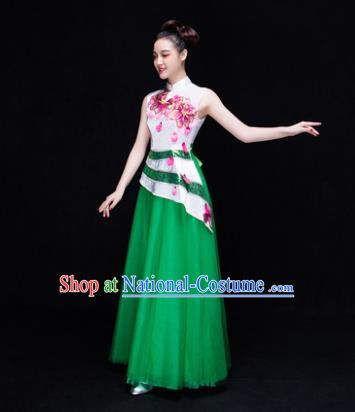 Traditional Chinese Modern Dance Costume, Opening Dance Chorus Singing Group Green Dress Clothing for Women