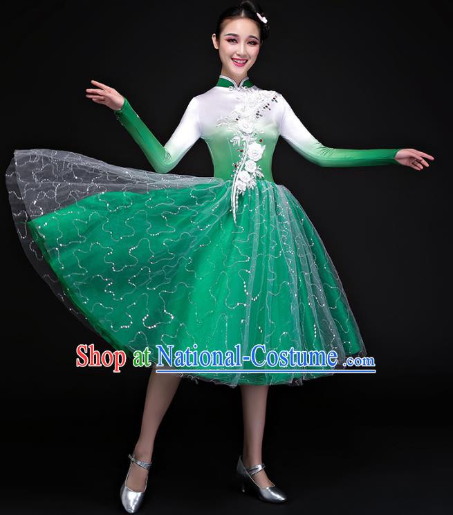 Traditional Chinese Modern Dance Costume, Opening Dance Chorus Singing Group Green Bubble Dress Clothing for Women