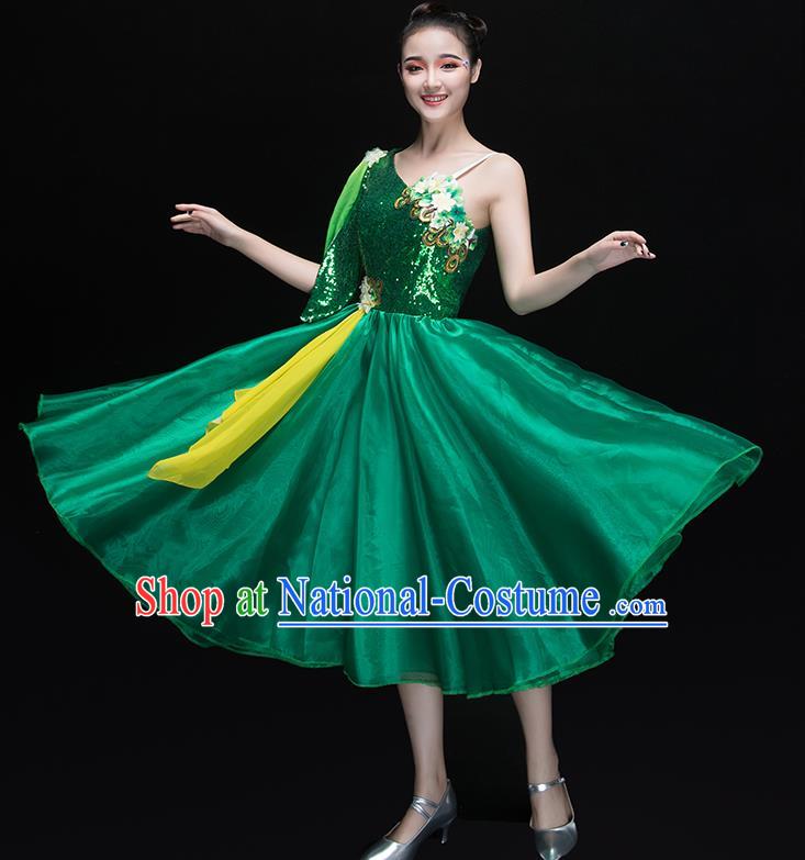 Traditional Chinese Yangge Fan Dancing Costume Modern Dance Dress Clothing