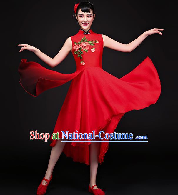 Traditional Chinese Classical Fan Dance Embroidered Red Cheongsam Dress, China Yangko Folk Dance Clothing for Women