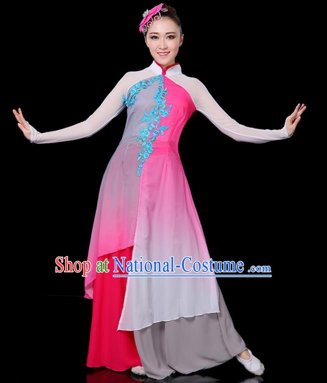 Traditional Chinese Yangge Fan Dance Embroidered Pink Uniform, China Classical Folk Yangko Umbrella Dance Clothing for Women