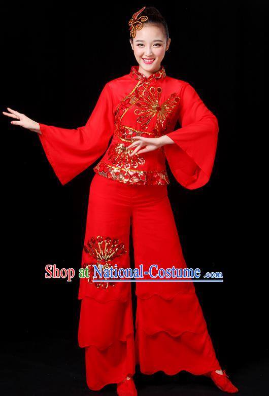 Traditional Chinese Yangge Fan Dance Embroidered Red Uniform, China Classical Folk Yangko Umbrella Dance Clothing for Women