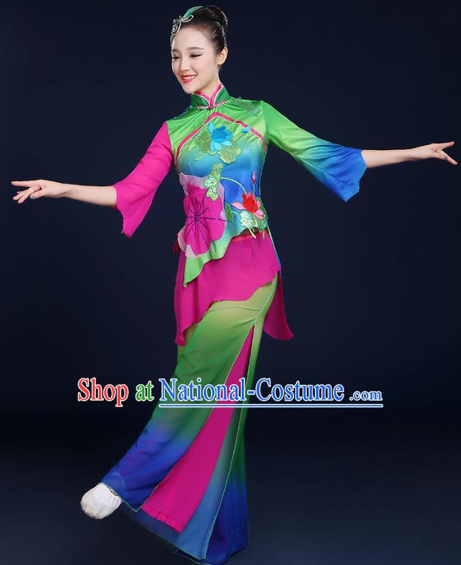 Traditional Chinese Folk Yangge Fan Classical Dance Lotus Green Uniform, China Yangko Drum Dance Clothing for Women